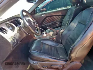 2012 Ford Mustang Premium с VIN 1ZVBP8AM3C5214621, выставлен на аукционе Copart как лот 58399815 с пробегом 120 814 миль миль и Чистый • Clean title. История ставок и продаж доступна на DreamBid. Изображение 7.