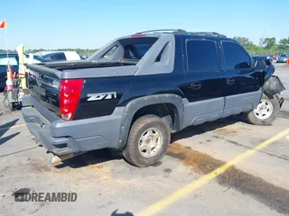 2002 Chevrolet Avalanche with VIN 3GNEK13T42G142319, listed as a IAAI auction lot 41977733 with Not Provided miles and . Bid and sale history available at DreamBid. Image 4.