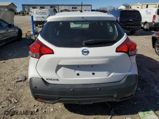 2020 Nissan Kicks S with VIN 3N1CP5BV0LL493025, listed as a Copart auction lot 45129005 with 65,304 mi miles and Salvage Title. Bid and sale history available at carsss.com. Image 6.