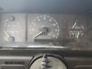 1988 Ford F-150 with VIN 1FTDF15Y3JPB49810, listed as a Copart auction lot 68766294 with 67,315 mi miles and Salvage Title. Bid and sale history available at carsss.com. Image 9.