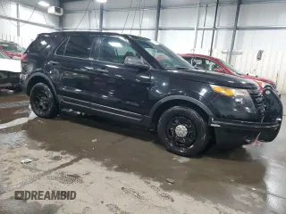 2014 Ford Utility Police Interceptor with VIN 1FM5K8AR3EGA04453, listed as a Copart auction lot 87294124 with 200,560 mi miles and Salvage Title. Bid and sale history available at carsss.com. Image 4.