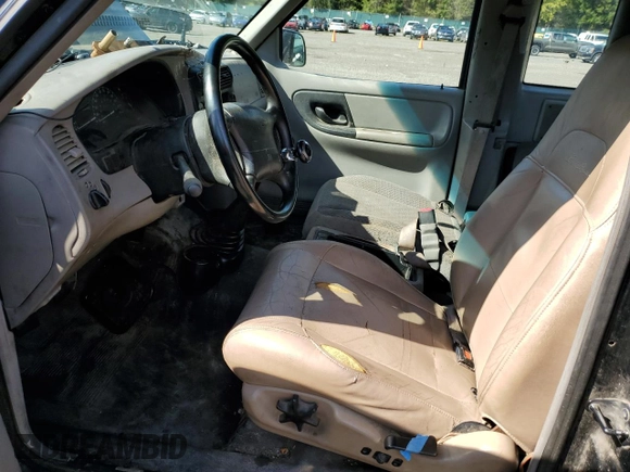 1999 Ford Ranger XL with VIN 1FTZR15V7XTA62124, listed as a Copart auction lot 55239095 with 284,087 mi miles and Clean title. Bid and sale history available at DreamBid. Image 7.