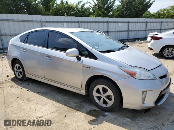 2015 Toyota Prius Four with VIN JTDKN3DUXF1972409, listed as a Copart auction lot 61596695 with Not provided miles and Salvage title. Bid and sale history available at DreamBid. Image 4.