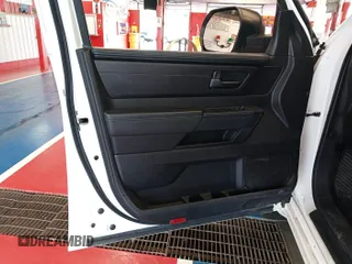 2022 Toyota Tundra SR with VIN 5TFKB5DA5NX006474, listed as a IAAI auction lot 42679285 with 40,811 mi miles and . Bid and sale history available at DreamBid. Image 1.