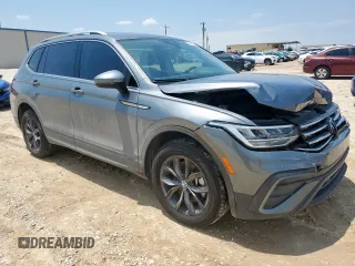 2022 Volkswagen Tiguan SE z VIN 3VV3B7AX3NM016629, wystawiony jako Copart lot #58330375 z przebiegiem 70 251 mil mil oraz Szkoda całkowita • Salvage title. Historia ofert i sprzedaży dostępna na DreamBid. Obrazek 4.