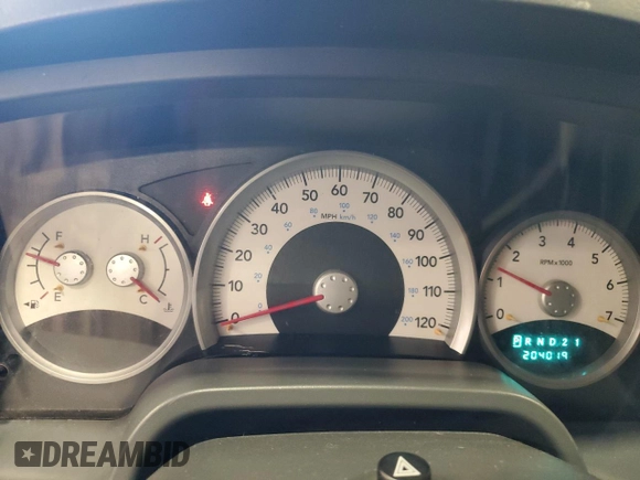 2007 Dodge Dakota SLT with VIN 1D7HW48K97S141569, listed as a Copart auction lot 84002054 with 204,019 mi miles and Salvage Title. Bid and sale history available at carsss.com. Image 9.