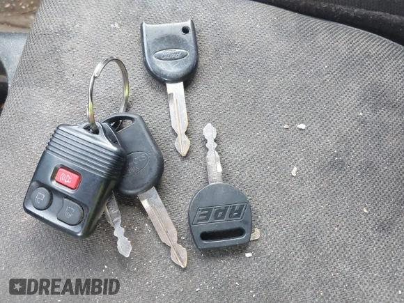 2010 Ford Ranger XL с VIN 1FTKR1ED0APA31838, выставлен на аукционе IAAI как лот 42088480 с пробегом 267 216 миль миль и . История ставок и продаж доступна на DreamBid. Изображение 11.