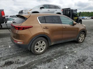 2018 Kia Sportage LX with VIN KNDPM3ACXJ7307438, listed as a Copart auction lot 54765215 with 182,957 mi miles and Clean Title. Bid and sale history available at DreamBid. Image 3.