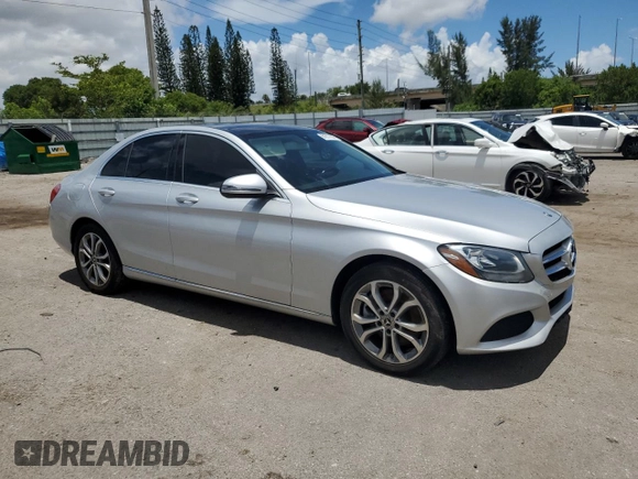 2018 Mercedes-Benz C 300 z VIN WDDWF4KB8JR346072, wystawiony jako Copart lot #59077565 z przebiegiem 88 995 mil mil oraz Nie do naprawy • Non repairable. Historia ofert i sprzedaży dostępna na DreamBid. Obrazek 4.