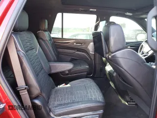 2023 Cadillac Escalade AWD V-Series z VIN 1GYS4HK97PR405294, wystawiony jako Copart lot #73850244 z przebiegiem 11 922 mil mil oraz Szkoda całkowita • Salvage title. Historia ofert i sprzedaży dostępna na DreamBid. Obrazek 11.