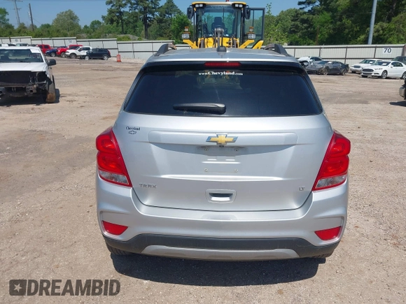 2020 Chevrolet Trax LT z VIN KL7CJLSB4LB010725, wystawiony jako IAAI lot #41930977 z przebiegiem 65 134 mil mil oraz . Historia ofert i sprzedaży dostępna na DreamBid. Obrazek 16.