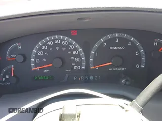 2004 Ford F-150 XL with VIN 2FTRX17254CA14278, listed as a IAAI auction lot 42671012 with 278,861 mi miles and . Bid and sale history available at DreamBid. Image 7.