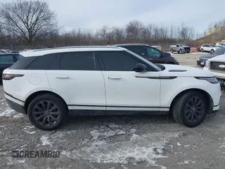 2018 Land Rover Range Rover Velar R-Dynamic SE z VIN SALYL2RX6JA715634, wystawiony jako IAAI lot #41263459 z przebiegiem 114 616 mil mil oraz . Historia ofert i sprzedaży dostępna na DreamBid. Obrazek 13.