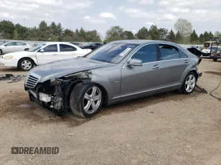 2012 Mercedes-Benz S 550 z VIN WDDNG9EB4CA435530, wystawiony jako Copart lot #54588895 z przebiegiem 130 093 mil mil oraz Szkoda całkowita • Salvage title. Historia ofert i sprzedaży dostępna na DreamBid. Obrazek 1.