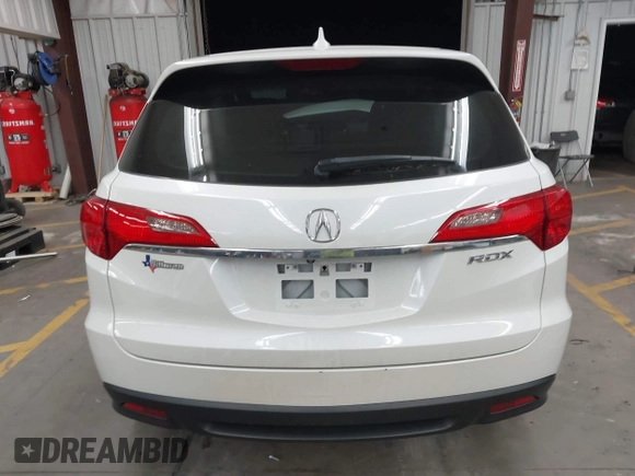 2014 Acura RDX Technology with VIN 5J8TB3H55EL016923, listed as a IAAI auction lot 42474670 with 40,896 mi miles and . Bid and sale history available at DreamBid. Image 17.