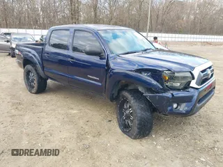 2012 Toyota Tacoma PreRunner z VIN 3TMJU4GN3CM128574, wystawiony jako IAAI lot #41776358 z przebiegiem 168 502 mil mil oraz . Historia ofert i sprzedaży dostępna na DreamBid. Obrazek 1.