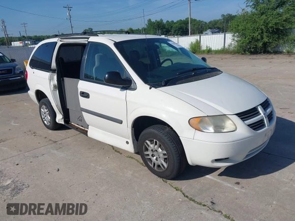 2005 Dodge Caravan SE z VIN 1D4GP24R85B272194, wystawiony jako IAAI lot #42555446 z przebiegiem 93 402 mil mil oraz . Historia ofert i sprzedaży dostępna na DreamBid. Obrazek 1.