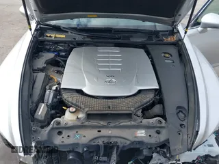 2017 Lexus LS with VIN JTHBL5EF8H5144547, listed as a IAAI auction lot 41098437 with 86,032 mi miles. Bid and sale history available at carsss.com. Image 10.
