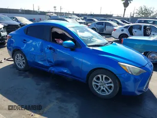2016 Scion iA with VIN 3MYDLBZV5GY107520, listed as a IAAI auction lot 41647663 with 183,309 mi miles. Bid and sale history available at carsss.com. Image 1.