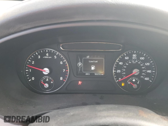 2017 Kia Sorento LX с VIN 5XYPGDA52HG195262, выставлен на аукционе Copart как лот 65329164 с пробегом 92 231 миль миль и Списание • Salvage title. История ставок и продаж доступна на DreamBid. Изображение 9.