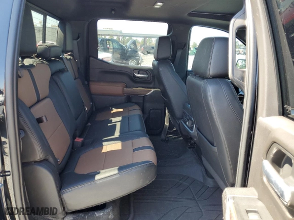 2021 Chevrolet Silverado 1500 High Country with VIN 3GCPWFED2MG329912, listed as a Copart auction lot 47391595 with 122,599 mi miles and Clean Title. Bid and sale history available at carsss.com. Image 10.