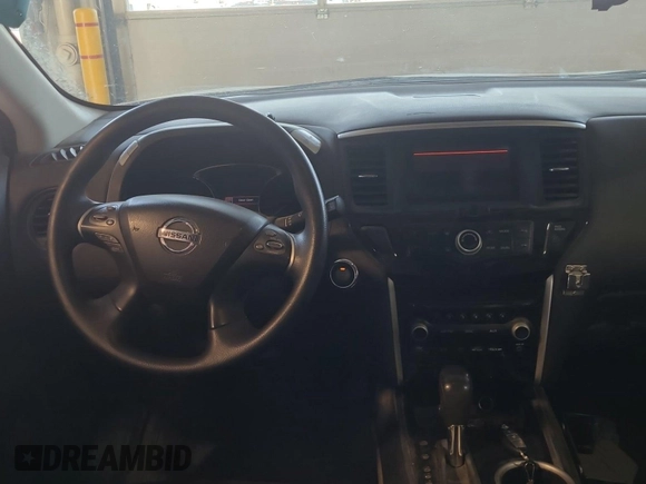 2014 Nissan Pathfinder S with VIN 5N1AR2MM5EC711181, listed as a IAAI auction lot 42665593 with 205,546 mi miles and . Bid and sale history available at DreamBid. Image 30.