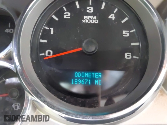 2013 Chevrolet Silverado 1500 LT with VIN 1GCRKSE70DZ202177, listed as a IAAI auction lot 41515775 with 189,671 mi miles and . Bid and sale history available at DreamBid. Image 7.