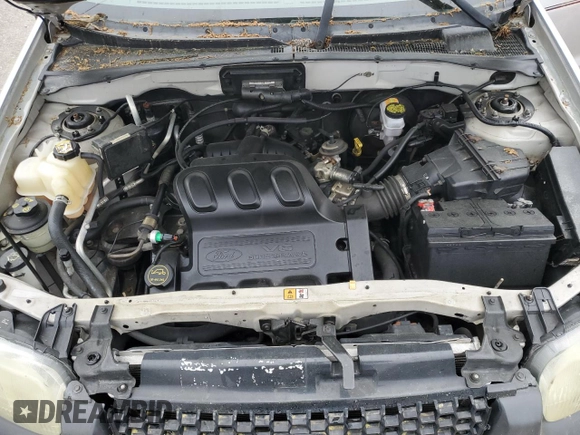 2003 Ford Escape XLS Popular with VIN 1FMYU02173KB43156, listed as a Copart auction lot 51534495 with 266,600 mi miles and Salvage title. Bid and sale history available at DreamBid. Image 12.