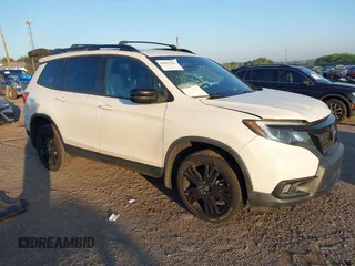2019 Honda Passport Sport с VIN 5FNYF8H24KB002411, выставлен на аукционе IAAI как лот 42567249 с пробегом 60 154 миль миль и . История ставок и продаж доступна на DreamBid. Изображение 1.