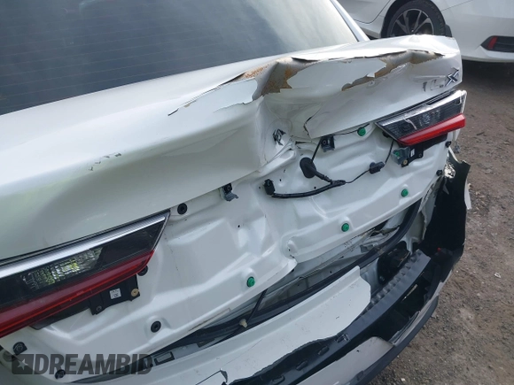 2022 Acura ILX Premium with VIN 19UDE2F76NA000154, listed as a IAAI auction lot 41599687 with 16,484 mi miles and . Bid and sale history available at DreamBid. Image 19.