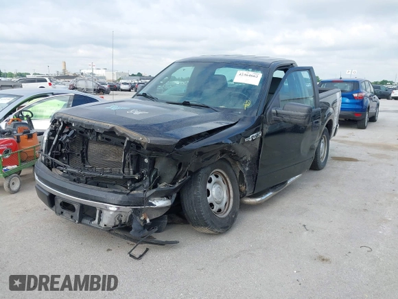 2013 Ford F-150 XL z VIN 1FTMF1CM2DFB81092, wystawiony jako IAAI lot #42364662 z przebiegiem 118 038 mil mil oraz . Historia ofert i sprzedaży dostępna na DreamBid. Obrazek 6.