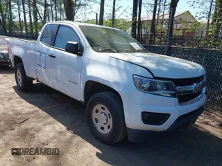 2019 Chevrolet Colorado 2WD Work Truck with VIN 1GCHSBEA1K1355430, listed as a IAAI auction lot 42052036 with 71,062 mi miles. Bid and sale history available at carsss.com. Image 1.