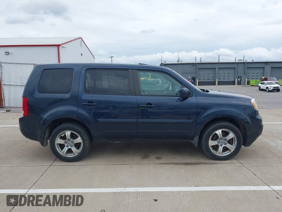 2012 Honda Pilot EX-L with VIN 5FNYF4H61CB043074, listed as a IAAI auction lot 42173097 with 234,192 mi miles. Bid and sale history available at carsss.com. Image 13.