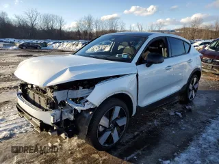 2024 Volvo C40 Recharge Pure Electric Plus with VIN YV4ER3GL7R2096205, listed as a Copart auction lot 45416275 with 0 mi miles and Salvage Title. Bid and sale history available at carsss.com. Image 1.