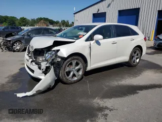 2009 Toyota Venza with VIN 4T3ZK11A59U007114, listed as a Copart auction lot 62214165 with 121,591 mi miles and Salvage title. Bid and sale history available at DreamBid. Image 1.