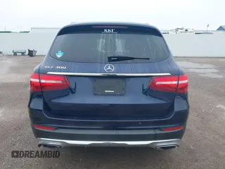 2019 Mercedes-Benz GLC with VIN WDC0G4JB6K1002622, listed as a IAAI auction lot 41647656 with 42,732 mi miles. Bid and sale history available at carsss.com. Image 17.