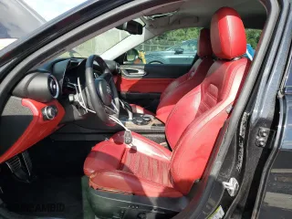 2017 Alfa Romeo Giulia Ti with VIN ZARFAECN4H7545588, listed as a Copart auction lot 54086015 with 125,665 mi miles and Clean Title. Bid and sale history available at carsss.com. Image 7.