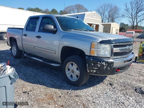 2011 Chevrolet Silverado 1500 LS with VIN 3GCPKREA1BG382164, listed as a IAAI auction lot 41785414 with 251,542 mi miles. Bid and sale history available at carsss.com. Image 1.
