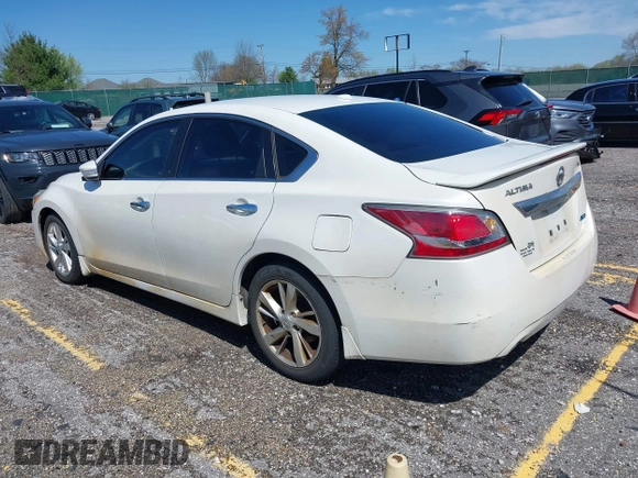 2014 Nissan Altima SV with VIN 1N4AL3AP6EC163563, listed as a IAAI auction lot 41964614 with 188,516 mi miles and . Bid and sale history available at DreamBid. Image 3.