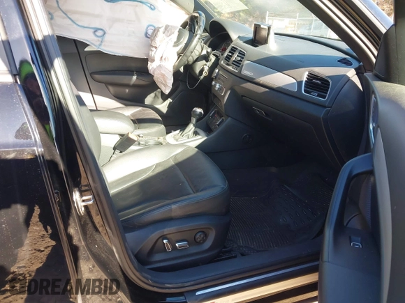2018 Audi Q3 Premium with VIN WA1ECCFS6JR024513, listed as a IAAI auction lot 40835409 with 102,547 mi miles. Bid and sale history available at carsss.com. Image 5.