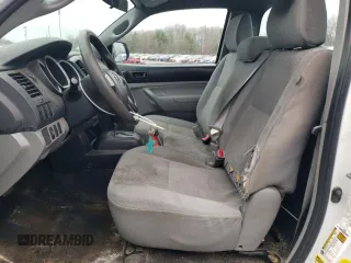 2014 Toyota Tacoma with VIN 5TFNX4CN9EX033710, listed as a Copart auction lot 52618205 with 234,471 mi miles and Clean Title. Bid and sale history available at DreamBid. Image 7.