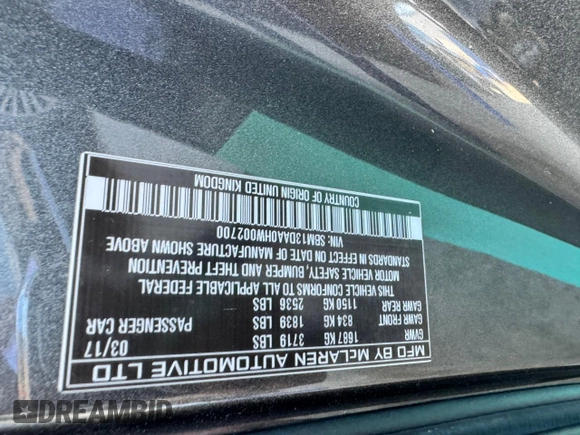 2017 McLaren 570S z VIN SBM13DAA0HW002700, wystawiony jako Copart lot #72814524 z przebiegiem Nie podano mil oraz Szkody całkowita. Historia ofert i sprzedaży dostępna na DreamBid. Obrazek 12.