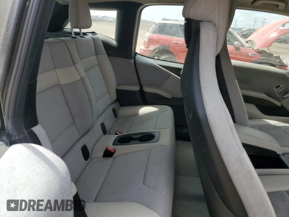 2015 BMW i3 с VIN WBY1Z4C54FV504649, выставлен на аукционе Copart как лот 56053175 с пробегом 107 568 миль миль и Списание • Salvage title. История ставок и продаж доступна на DreamBid. Изображение 10.