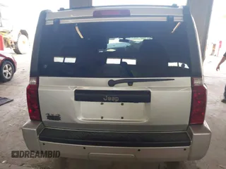 2010 Jeep Commander Sport z VIN 1J4RG4GK0AC105228, wystawiony jako IAAI lot #42558376 z przebiegiem Nie podano mil oraz . Historia ofert i sprzedaży dostępna na DreamBid. Obrazek 17.