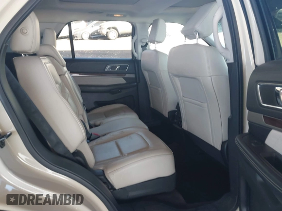 2018 Ford Explorer Platinum with VIN 1FM5K8HTXJGA36148, listed as a IAAI auction lot 41633231 with 82,383 mi miles and . Bid and sale history available at carsss.com. Image 8.