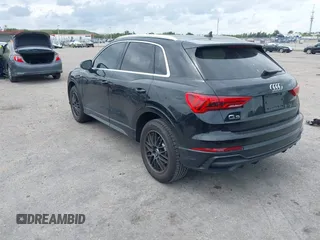 2022 Audi Q3 S line Premium Plus with VIN WA1EECF32N1071447, listed as a IAAI auction lot 41772286 with 86,187 mi miles. Bid and sale history available at carsss.com. Image 3.