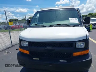 2012 Chevrolet Express Cargo z VIN 1GCWGFCA1C1144412, wystawiony jako IAAI lot #42792791 z przebiegiem 182 242 mil mil oraz . Historia ofert i sprzedaży dostępna na DreamBid. Obrazek 12.