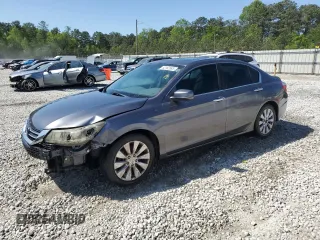 2014 Honda Accord Sedan EX-L with VIN 1HGCR2F85EA303371, listed as a Copart auction lot 52162995 with 120,196 mi miles and Salvage Title. Bid and sale history available at carsss.com. Image 1.