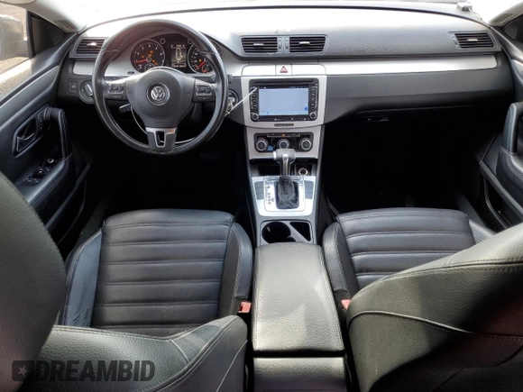 2010 Volkswagen CC Sport with VIN WVWMN7AN6AE557778, listed as a Copart auction lot 72707224 with 111,632 mi miles and Salvage Title. Bid and sale history available at carsss.com. Image 8.