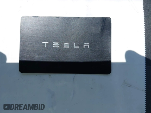 2023 Tesla Model 3 z VIN 5YJ3E1EA6PF650212, wystawiony jako IAAI lot #42554747 z przebiegiem 49 838 mil mil oraz . Historia ofert i sprzedaży dostępna na DreamBid. Obrazek 11.